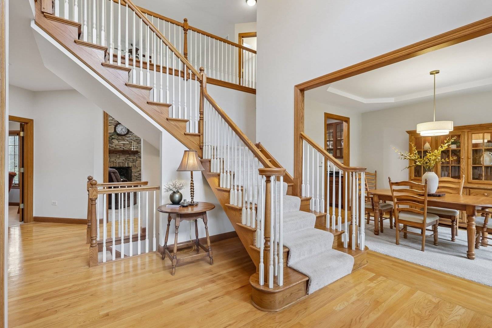 2203 Crystal WAY, Crystal Lake, IL 60012