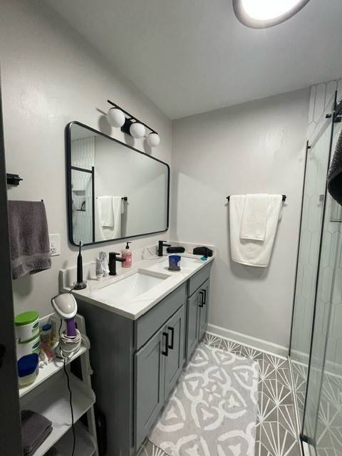 1112 W 18th ST #2F, Chicago, IL 60608