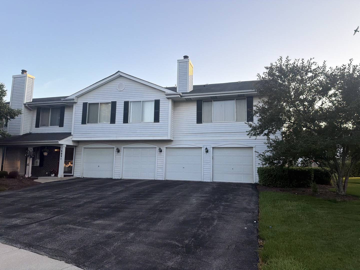 1609 Durham CT #D, Darien, IL 60561