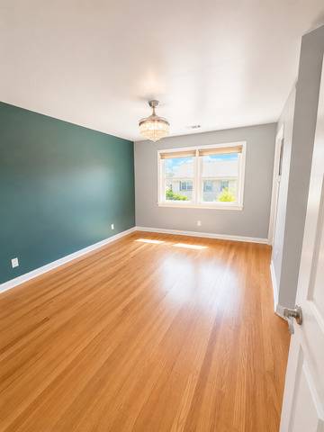 7942 W Addison ST #3, Chicago, IL 60634