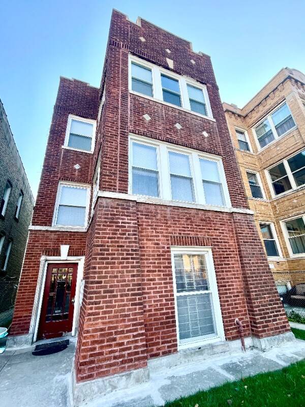 3237 W Thomas ST #G, Chicago, IL 60651