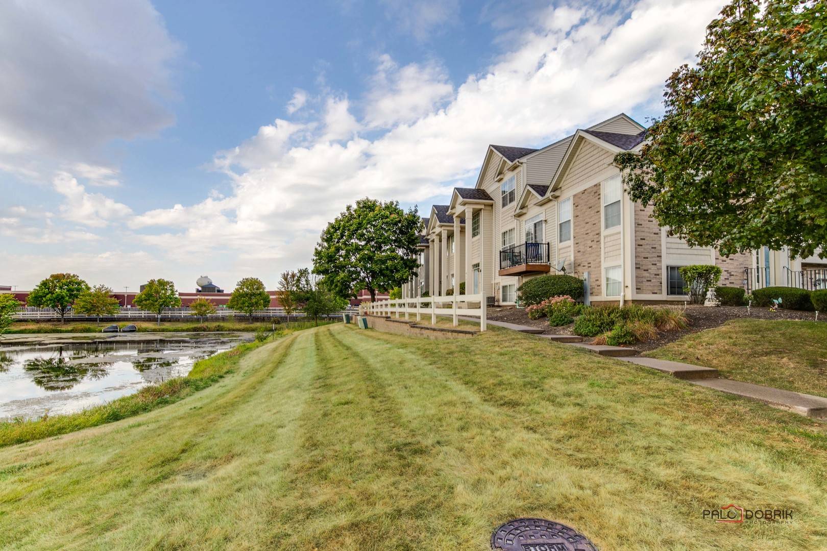 921 Summit Creek DR, Shorewood, IL 60404