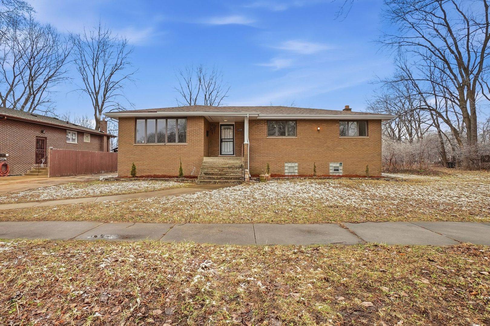 14315 S Manistee AVE, Burnham, IL 60633
