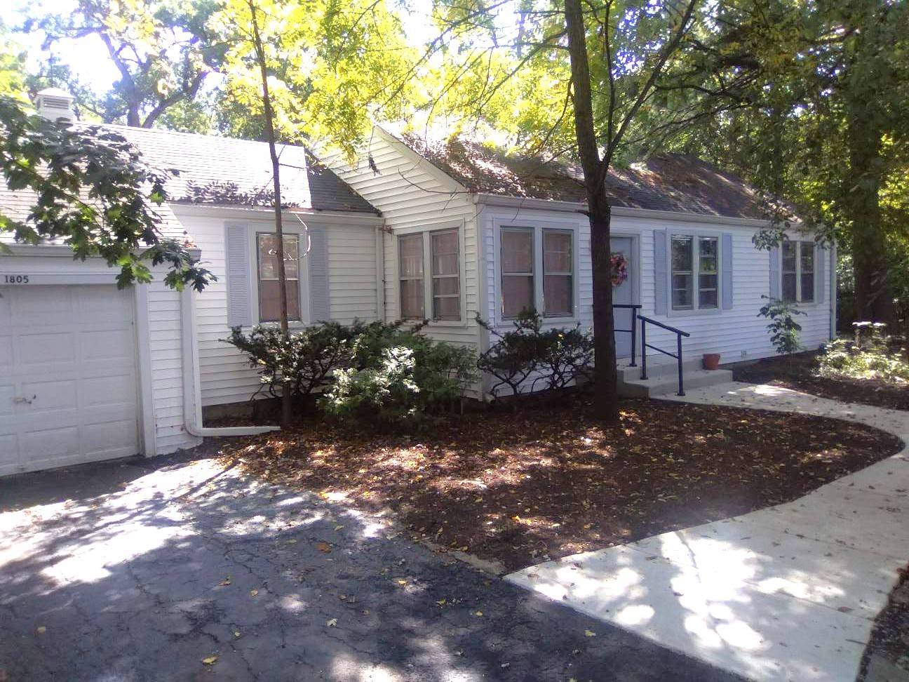 1805 Gilbert AVE, Downers Grove, IL 60515