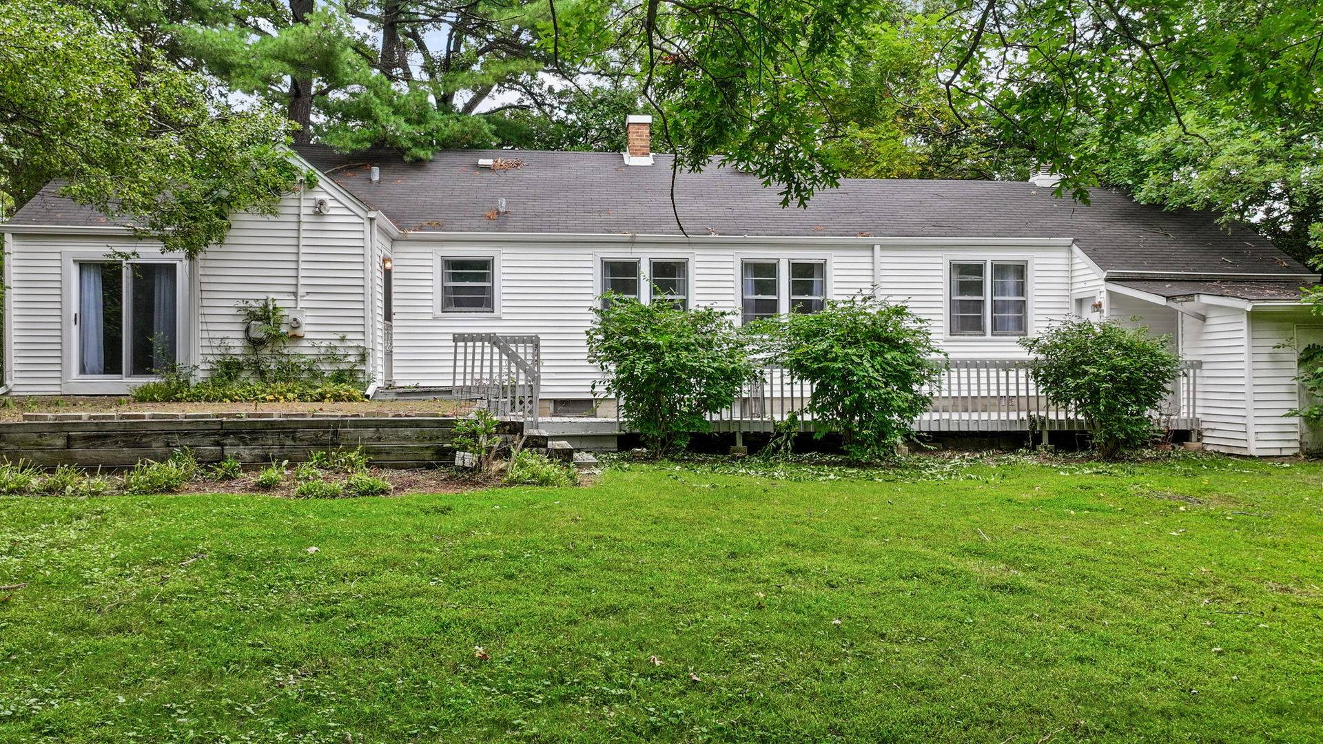 1805 Gilbert AVE, Downers Grove, IL 60515