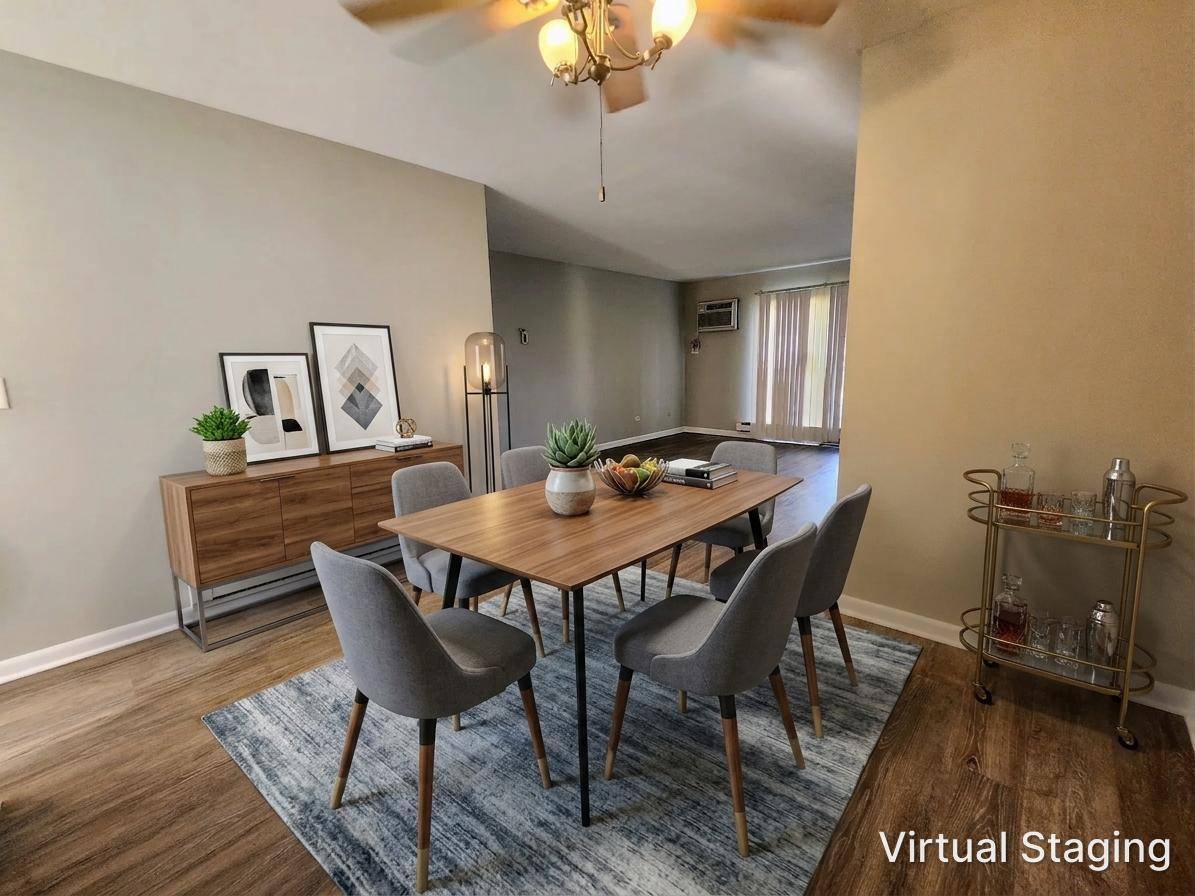 181 N Waters Edge DR #202, Glendale Heights, IL 60139
