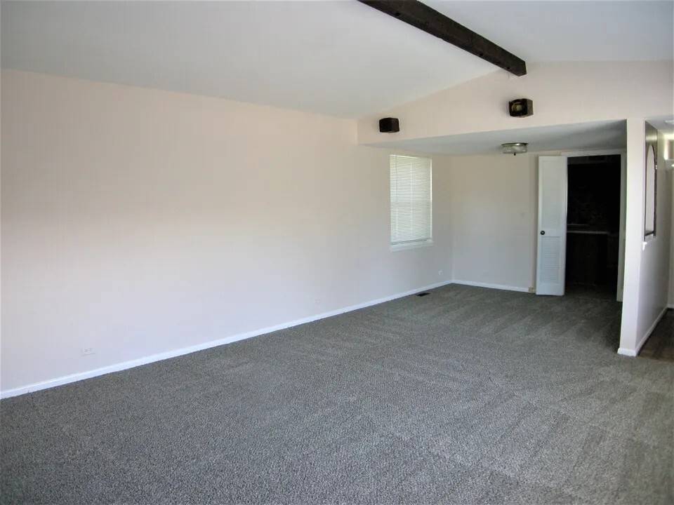 1514 Shepard CIR, Elk Grove Village, IL 60007