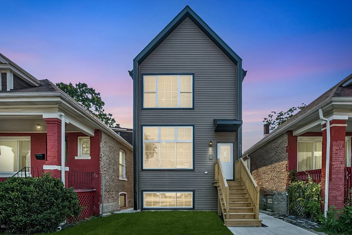 8412 S Green ST, Chicago, IL 60620