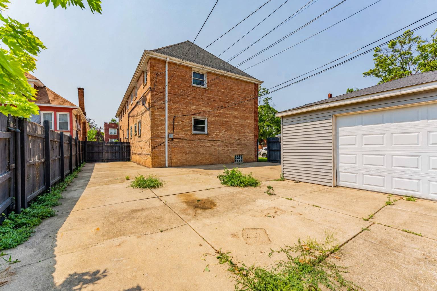 6401 S Albany AVE, Chicago, IL 60629