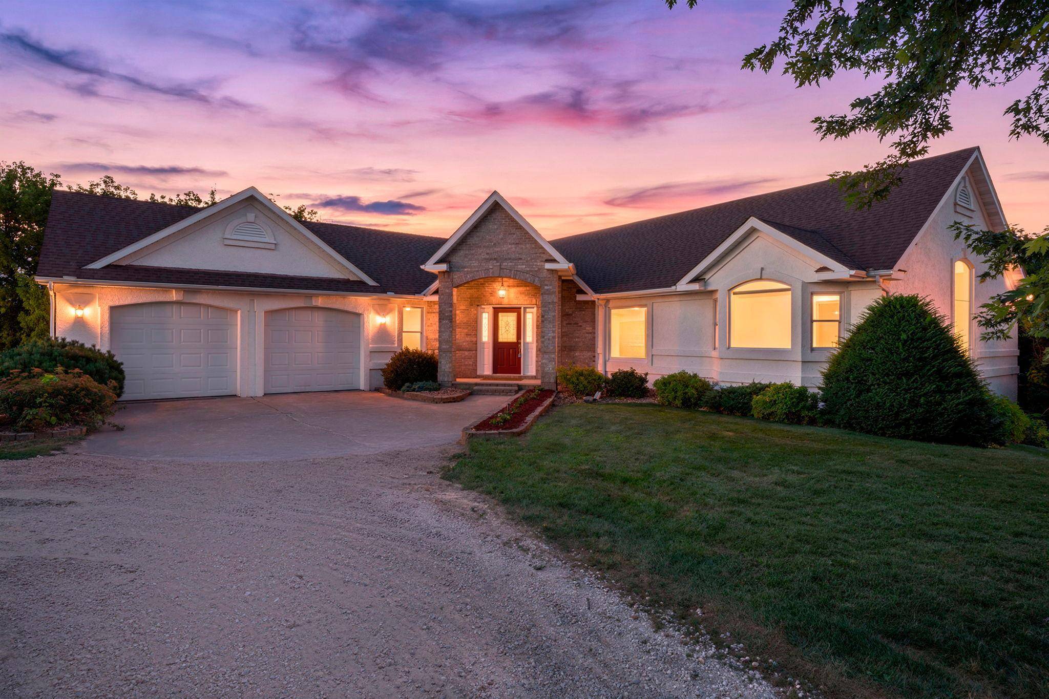 N6690 870th ST, River Falls, WI 54022