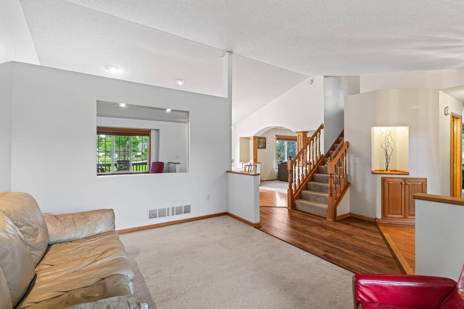 23855 Aspen DR, Rogers, MN 55374
