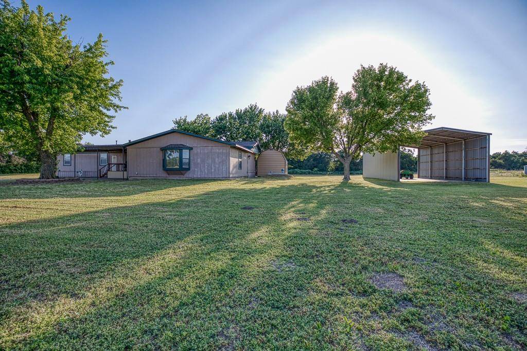 61977 N 2494 RD, Longdale, OK 73755