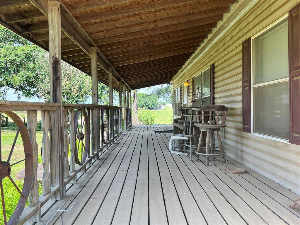 8102 E 1545 RD, Calvin, OK 74868