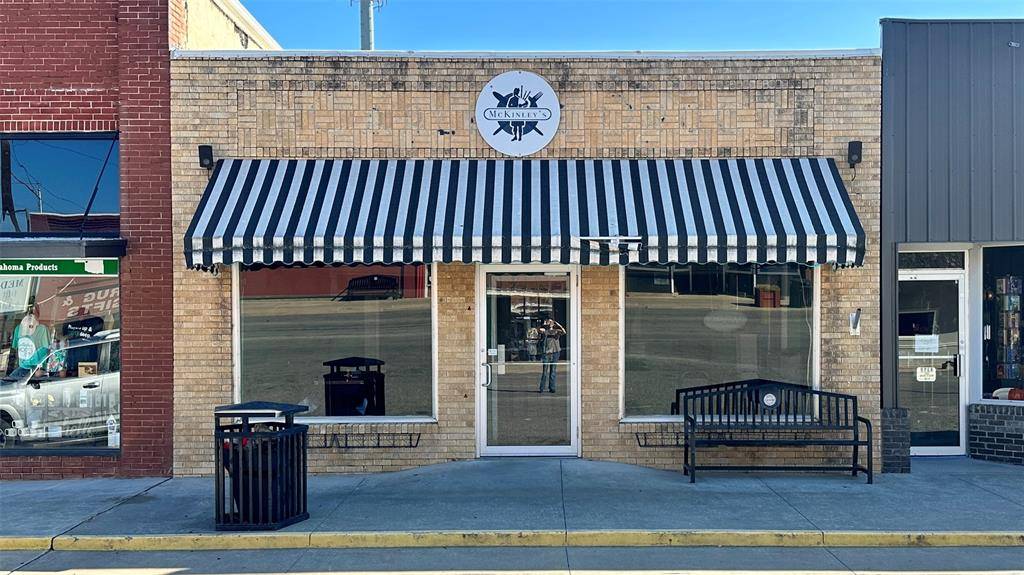 109 W Jane Jayroe BLVD, Laverne, OK 73848