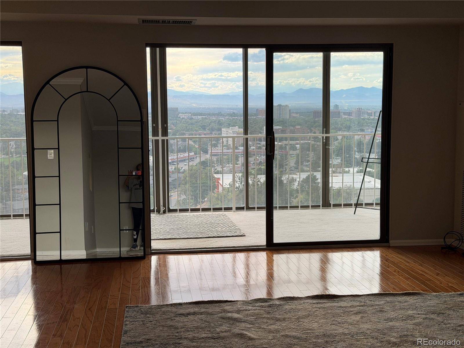 7865 E Mississippi AVE #1205, Denver, CO 80247