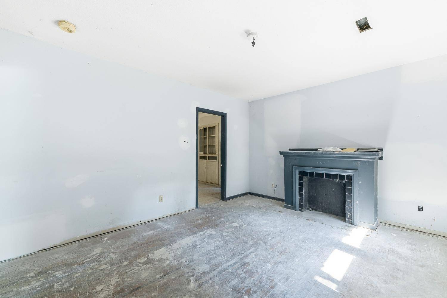 1127 S Minnesota, Wichita, KS 67211