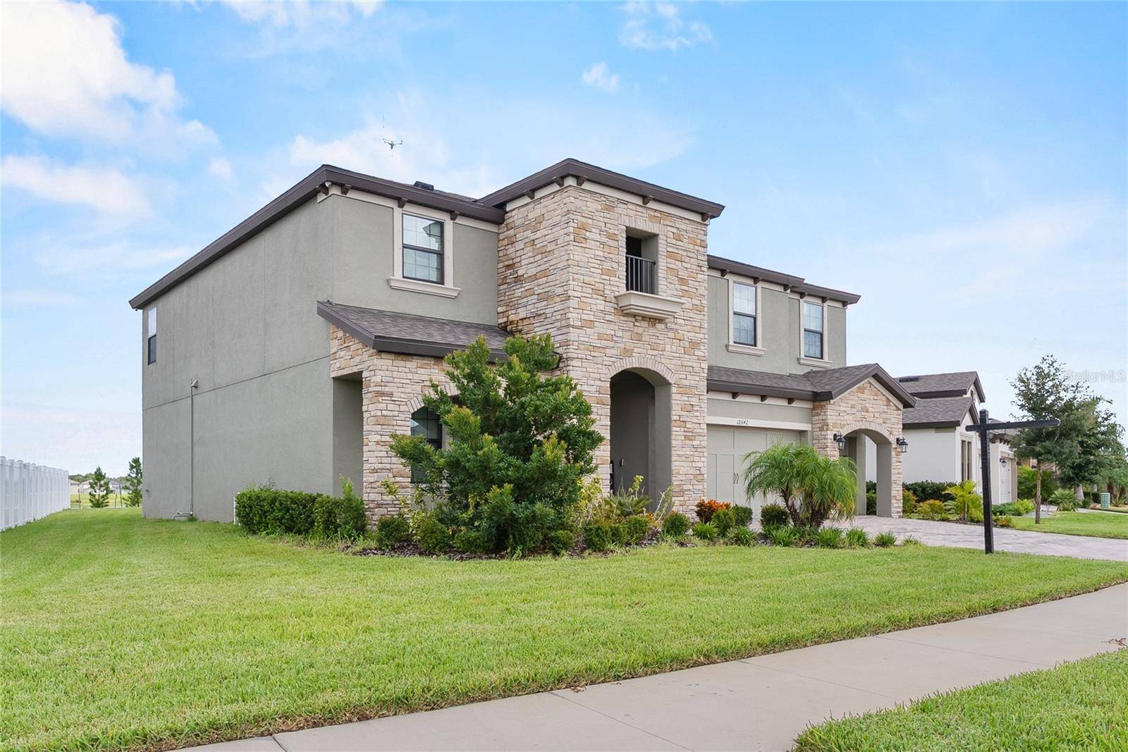 12642 BERGSTROM BAY DR, Riverview, FL 33579