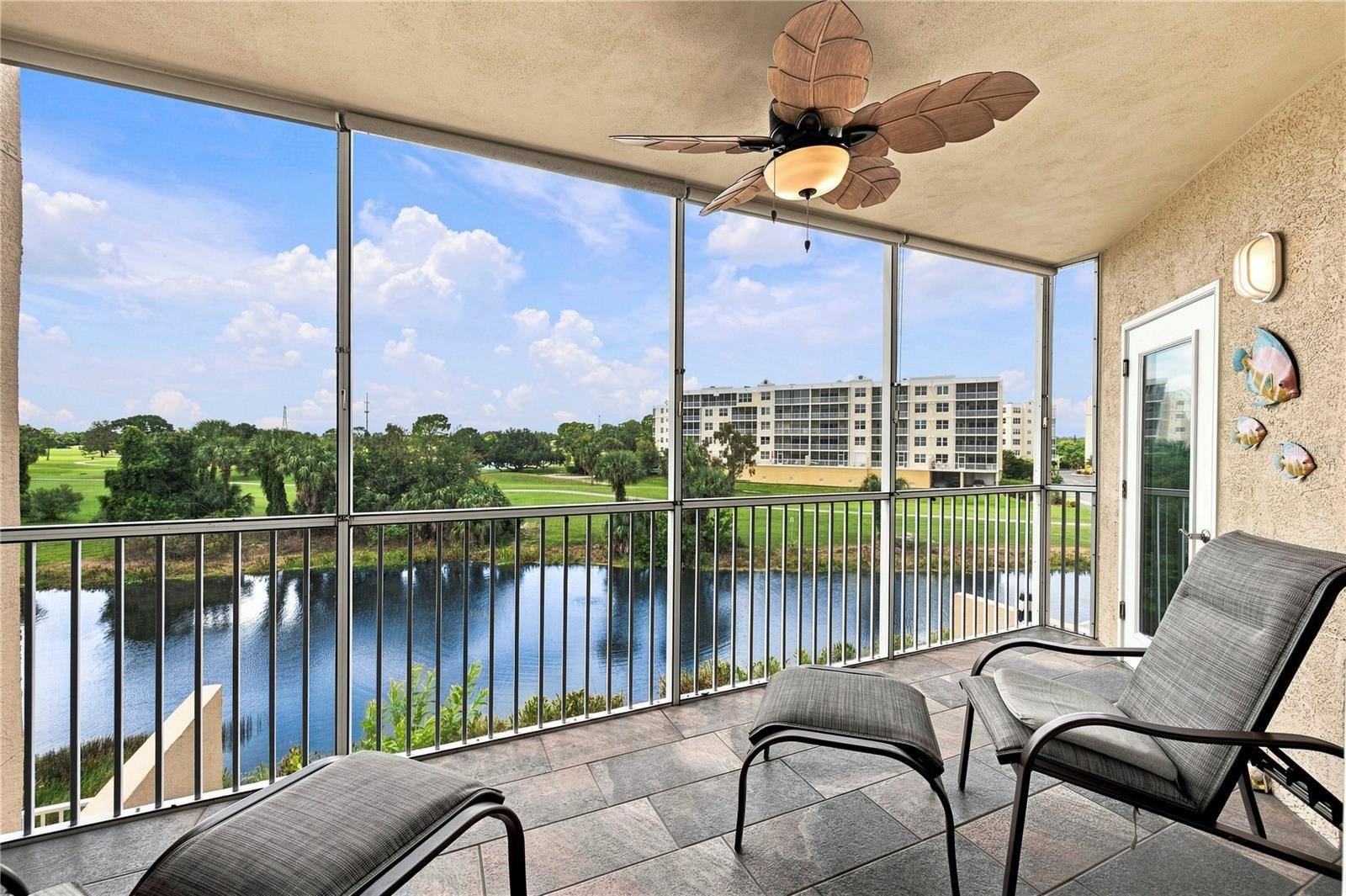 960 STARKEY RD #7205, Largo, FL 33771