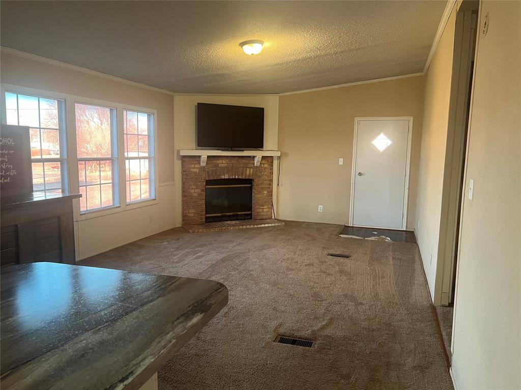 506 7th ST, Fort Supply, OK 73841