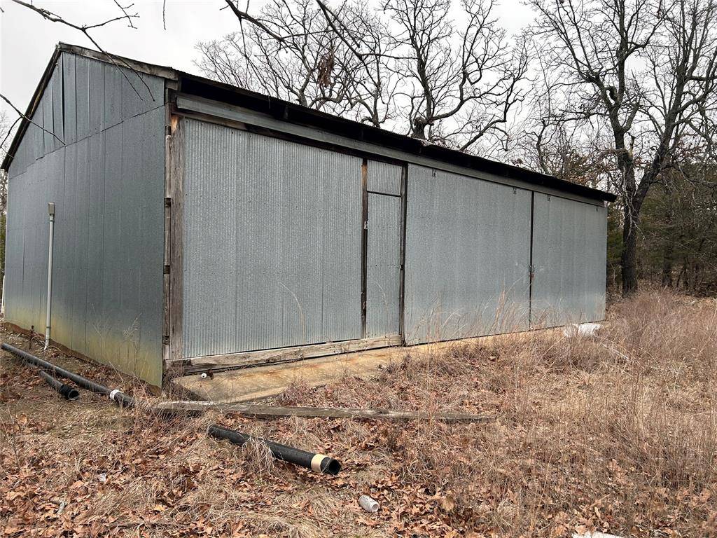 81 Nelson RD, Longtown, OK 74462