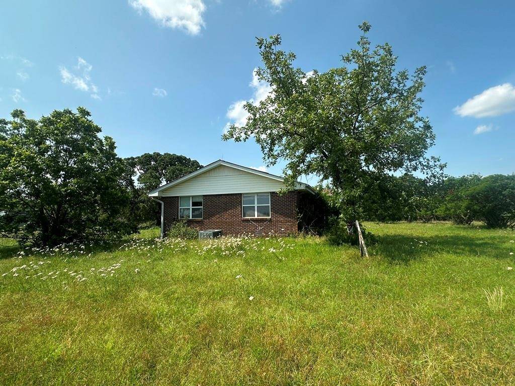 187745 US-81 HWY, Comanche, OK 73529