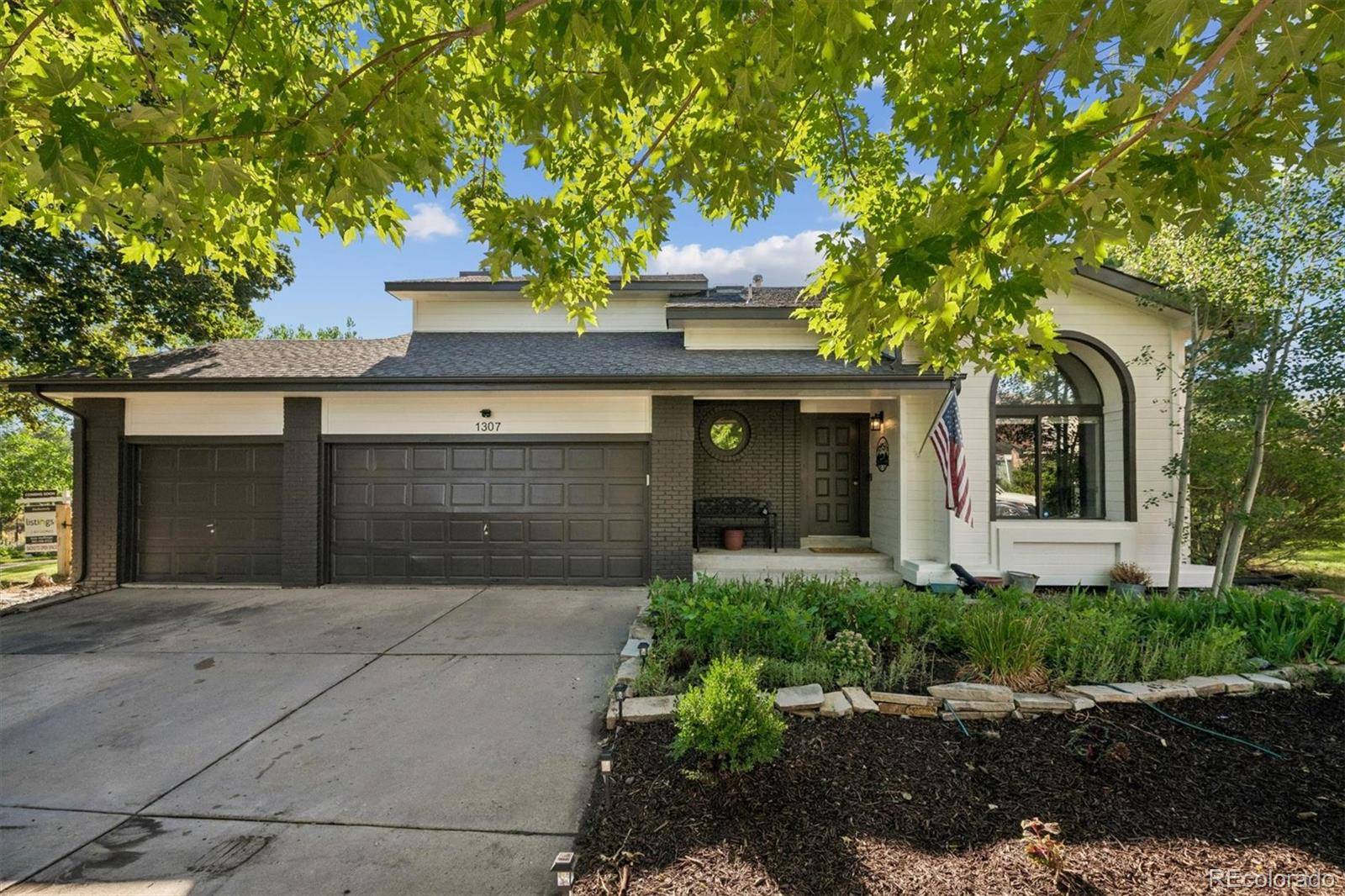 1307 Wildwood LN, Castle Rock, CO 80104