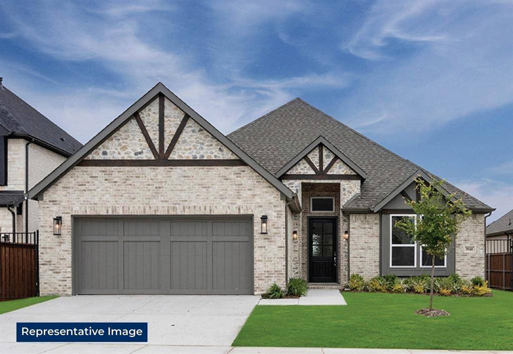 712 S Hidden Lakes Drive, Desoto, TX 75115