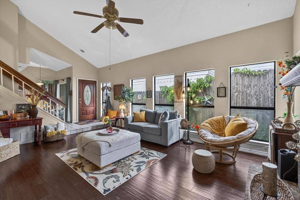 521 Blanco Drive, Mesquite, TX 75150