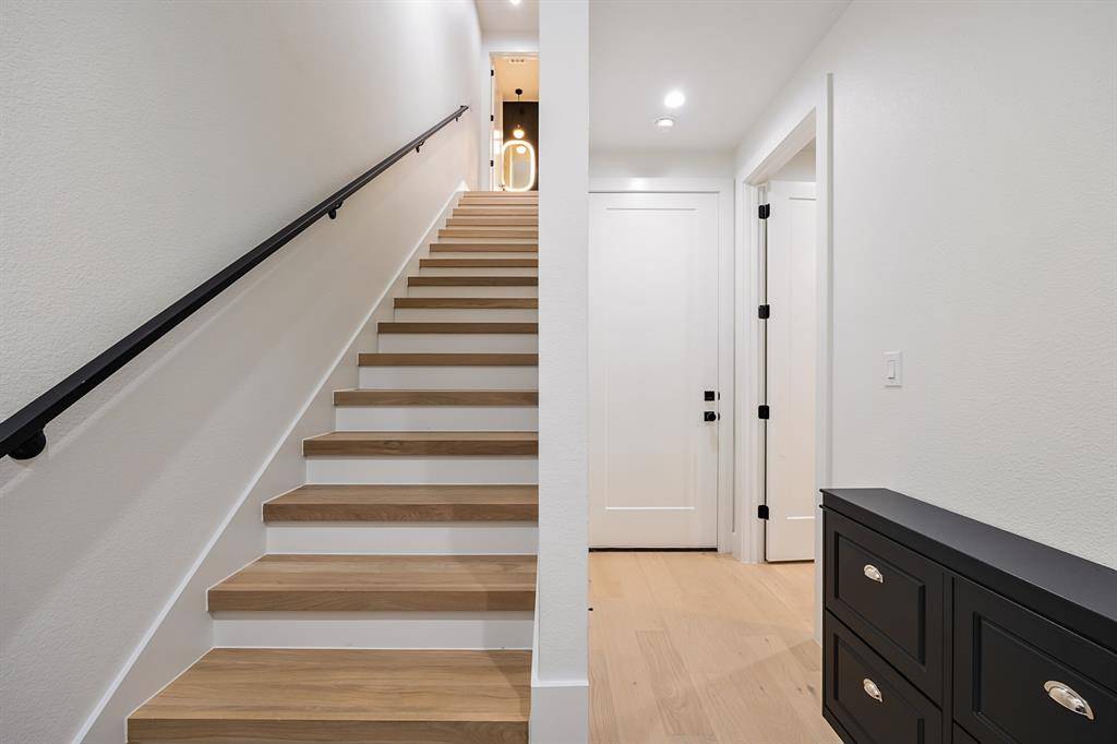 1141 N Madison Avenue #105, Dallas, TX 75208