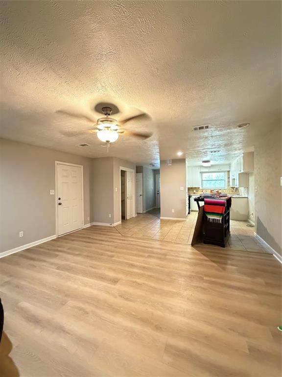 1621 Gill Street, Blue Mound, TX 76131
