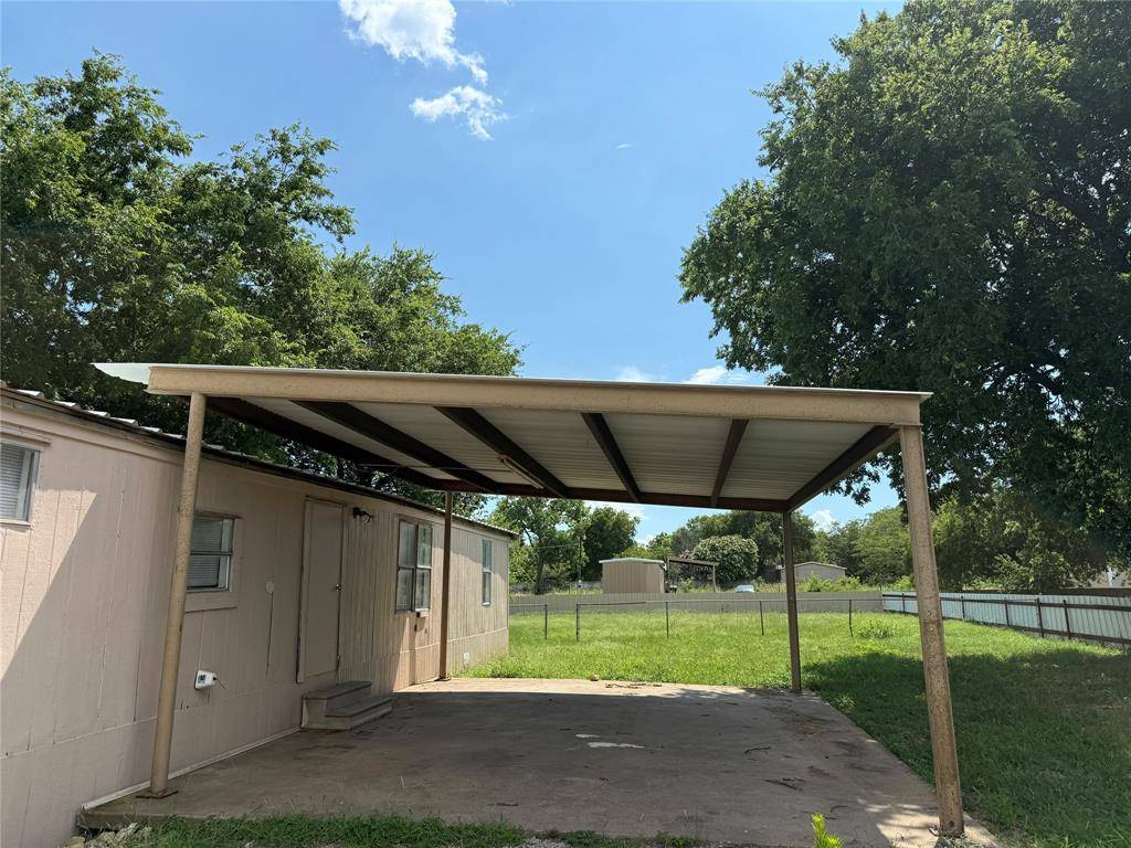 3277 Hidalgo #B, Waxahachie, TX 75167