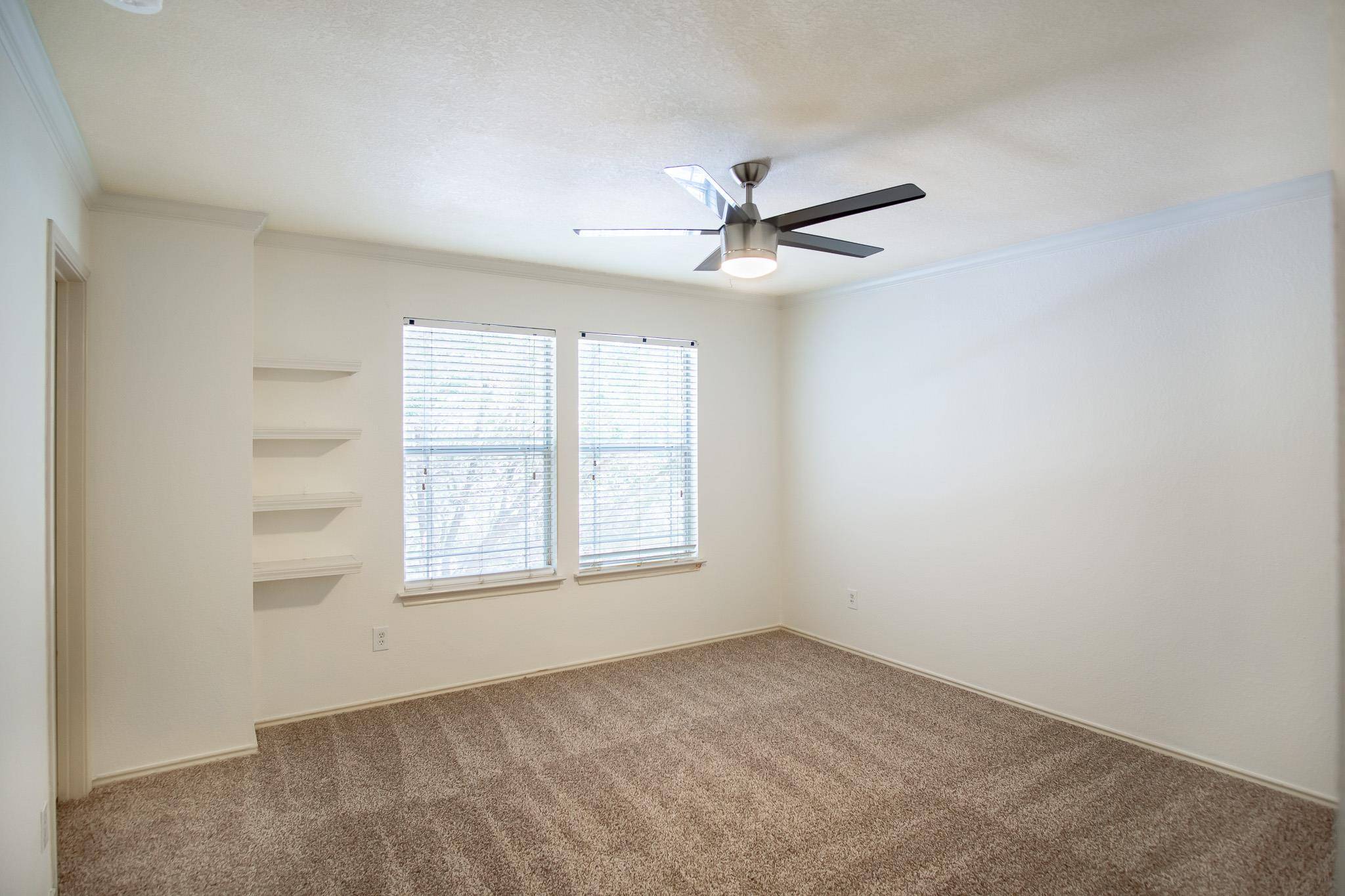 9312 Rowlands Sayle RD, Austin, TX 78744