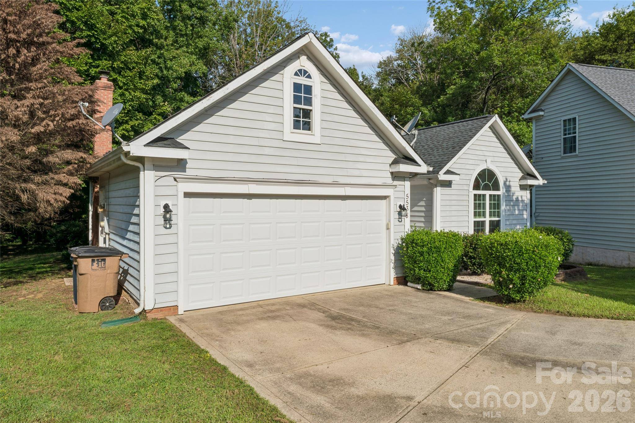 5538 Whispering Wind LN, Indian Trail, NC 28079