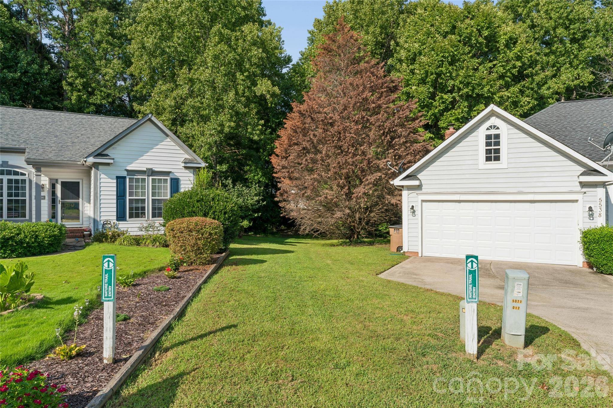 5538 Whispering Wind LN, Indian Trail, NC 28079