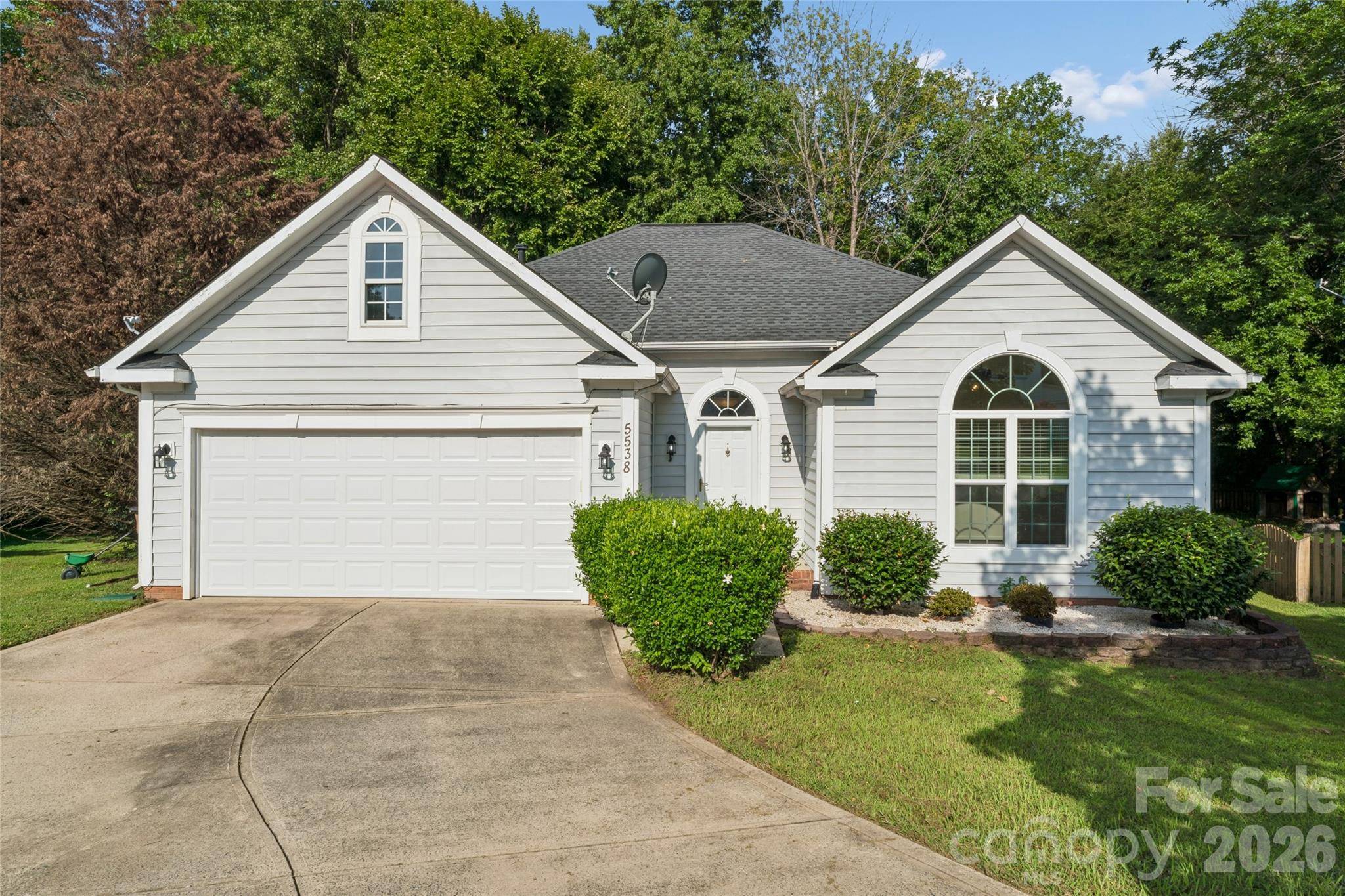 5538 Whispering Wind LN, Indian Trail, NC 28079