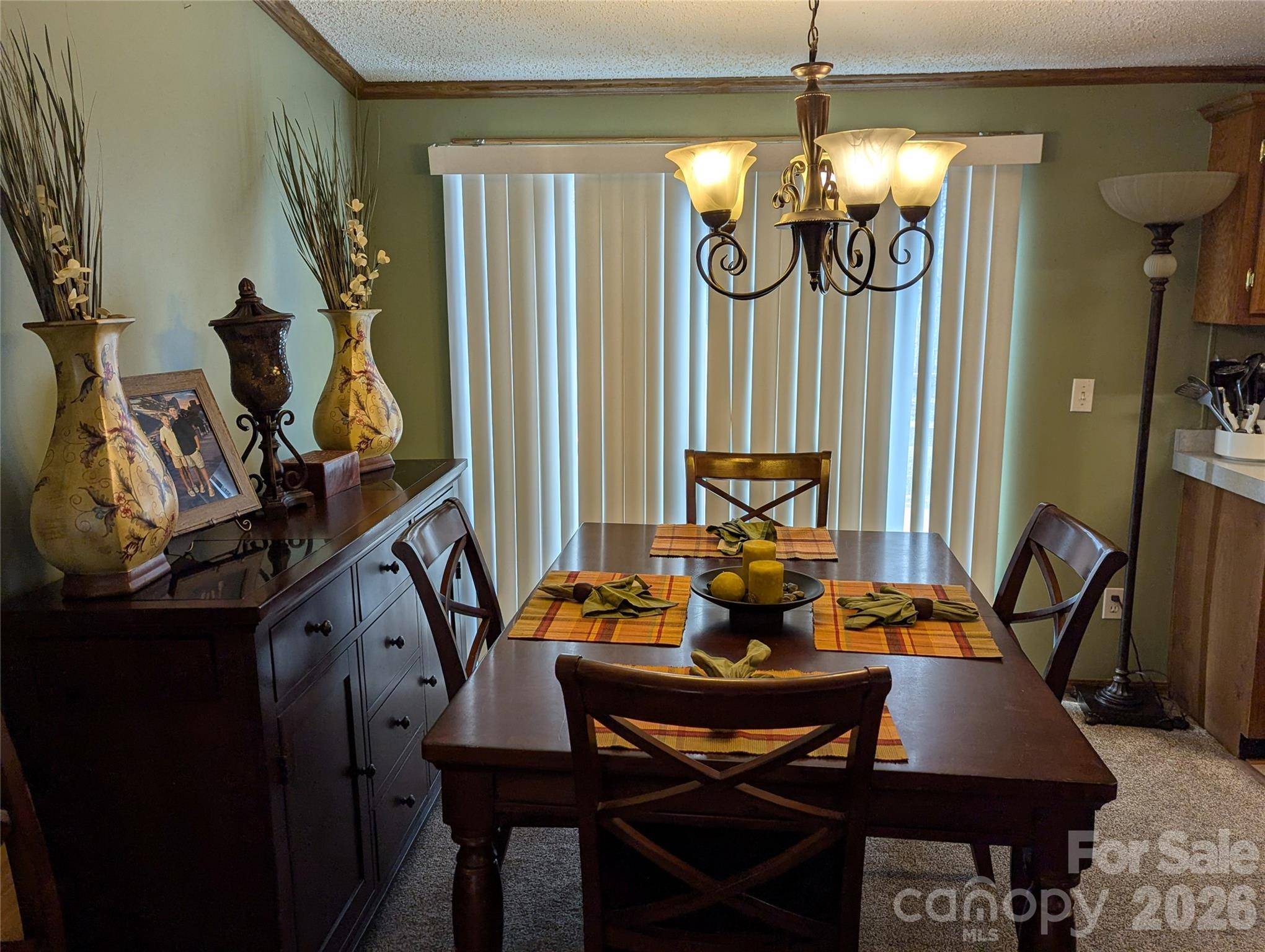 6846 Potter RD, Matthews, NC 28104