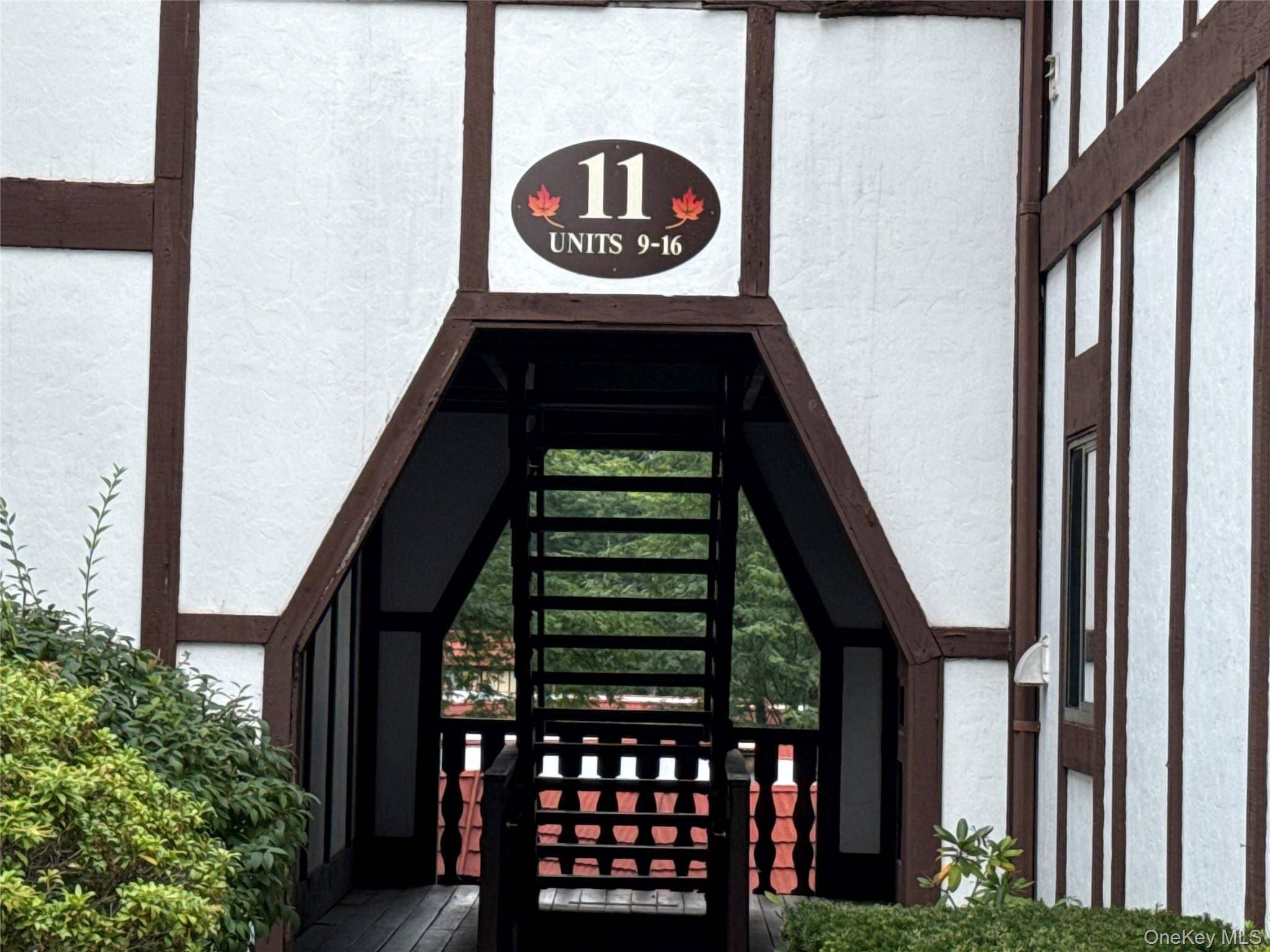11 Skyline DR #12, Fishkill, NY 12524