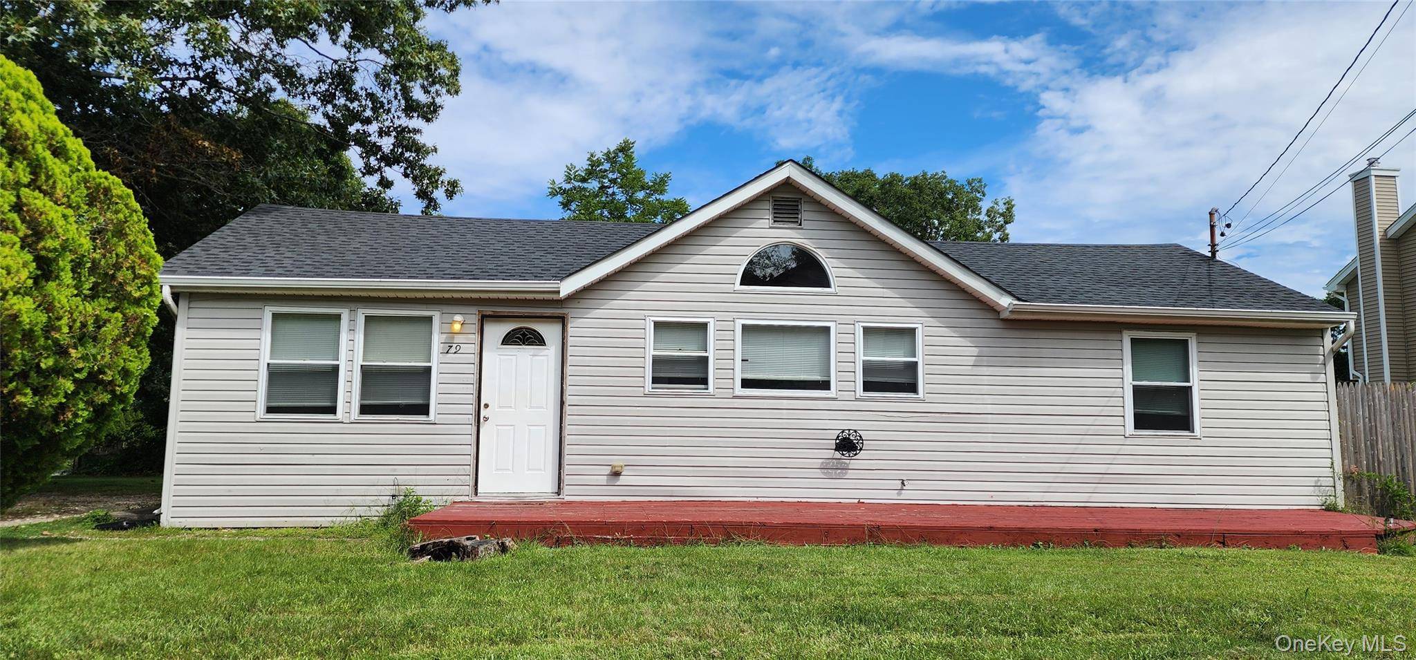 79 Hemlock DR, Mastic Beach, NY 11951