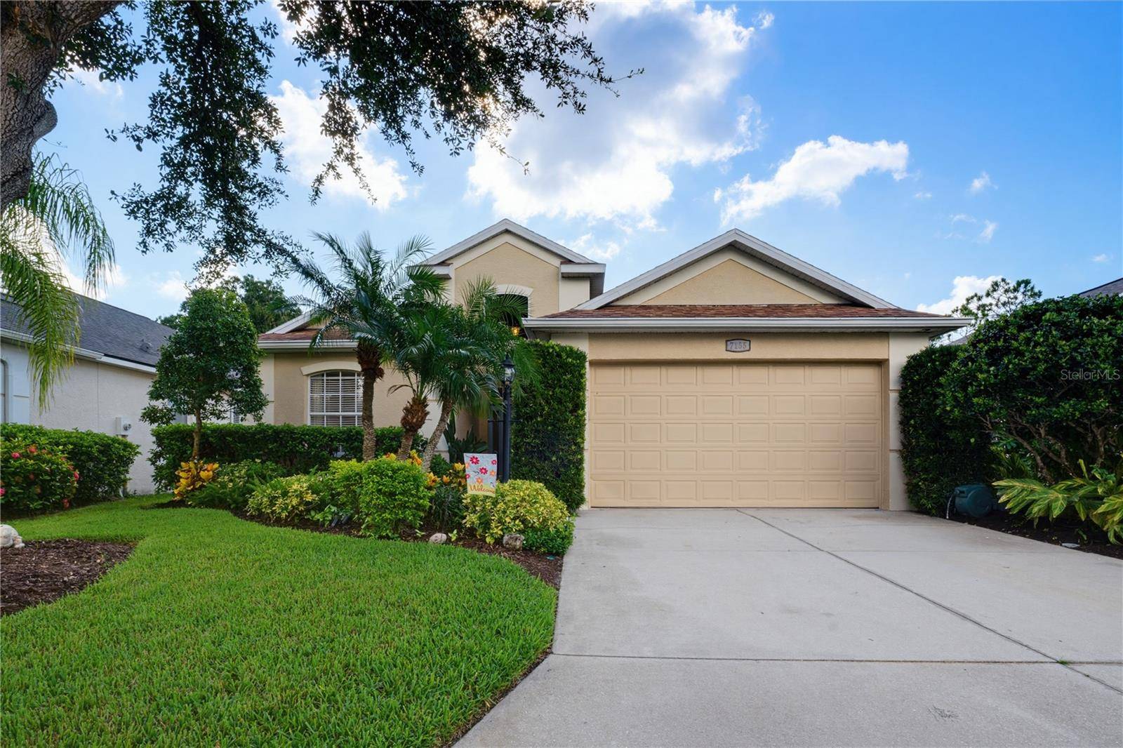7155 SPIKERUSH CT, Bradenton, FL 34202