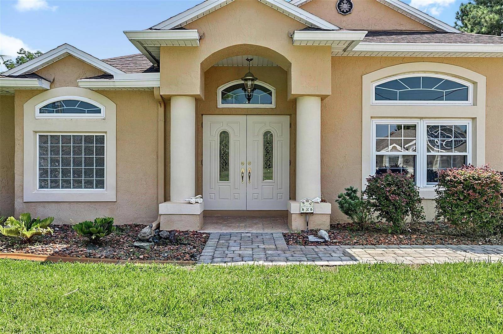 30 LUDLOW LN W, Palm Coast, FL 32137