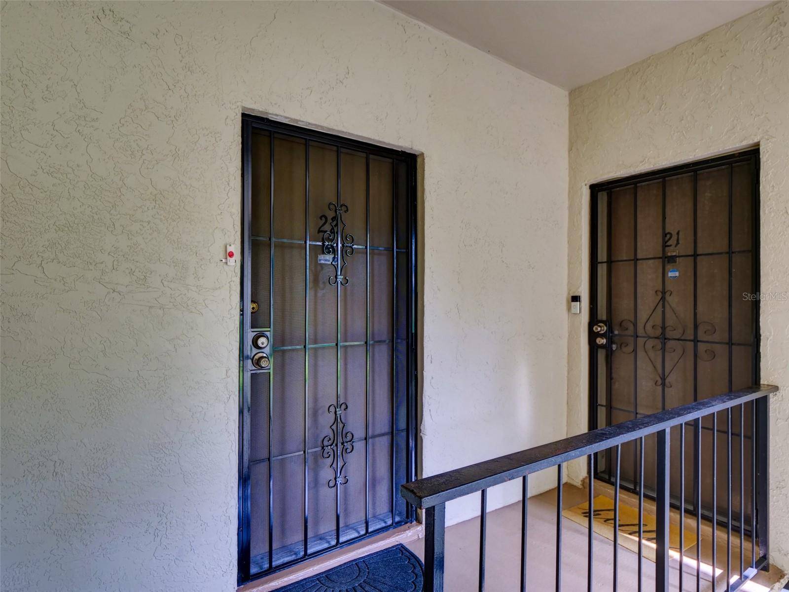 3242 S SEMORAN BLVD #22, Orlando, FL 32822