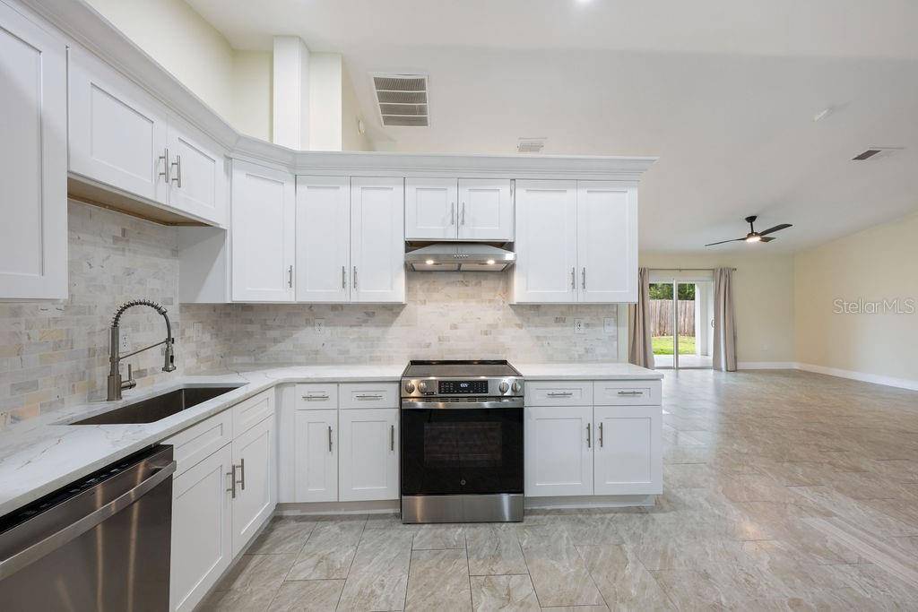 54 DORSET DR, Kissimmee, FL 34758