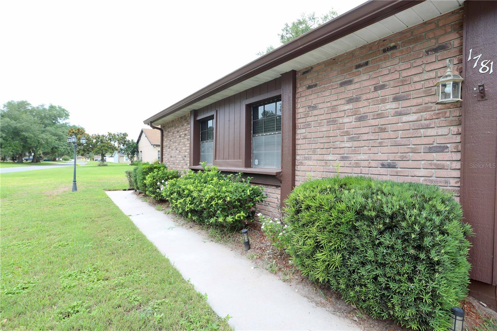 1781 KING CHARLES DR, Kissimmee, FL 34744