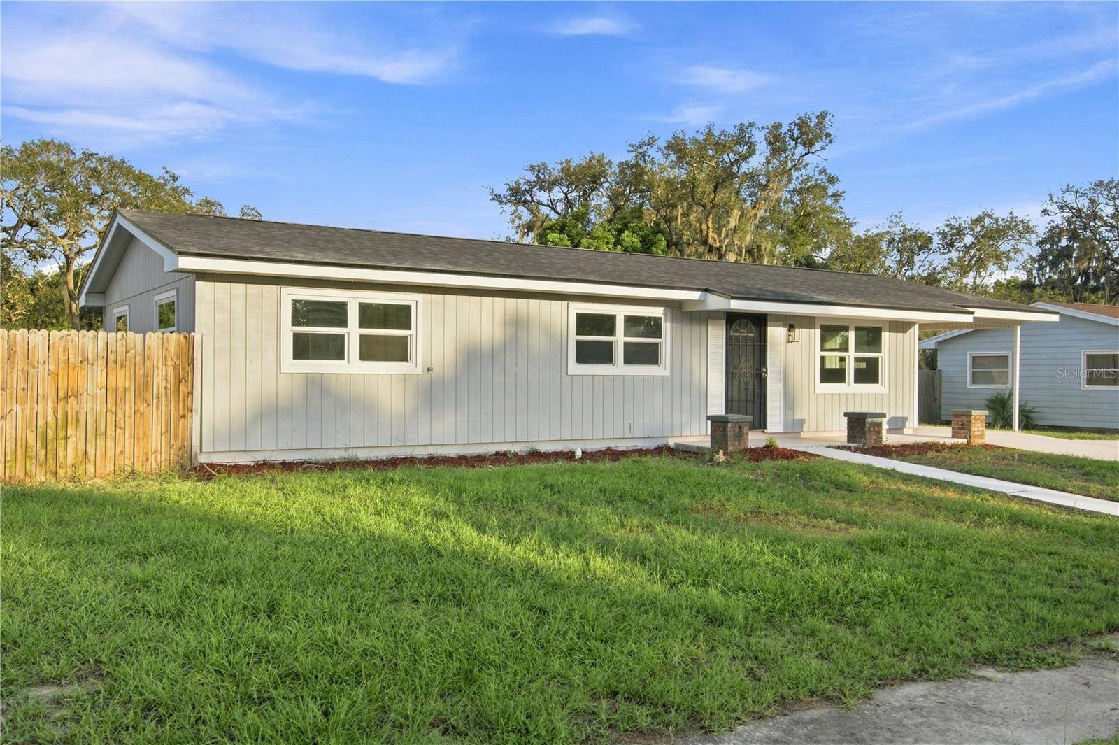 1376 OLD MILL LN, Spring Hill, FL 34606