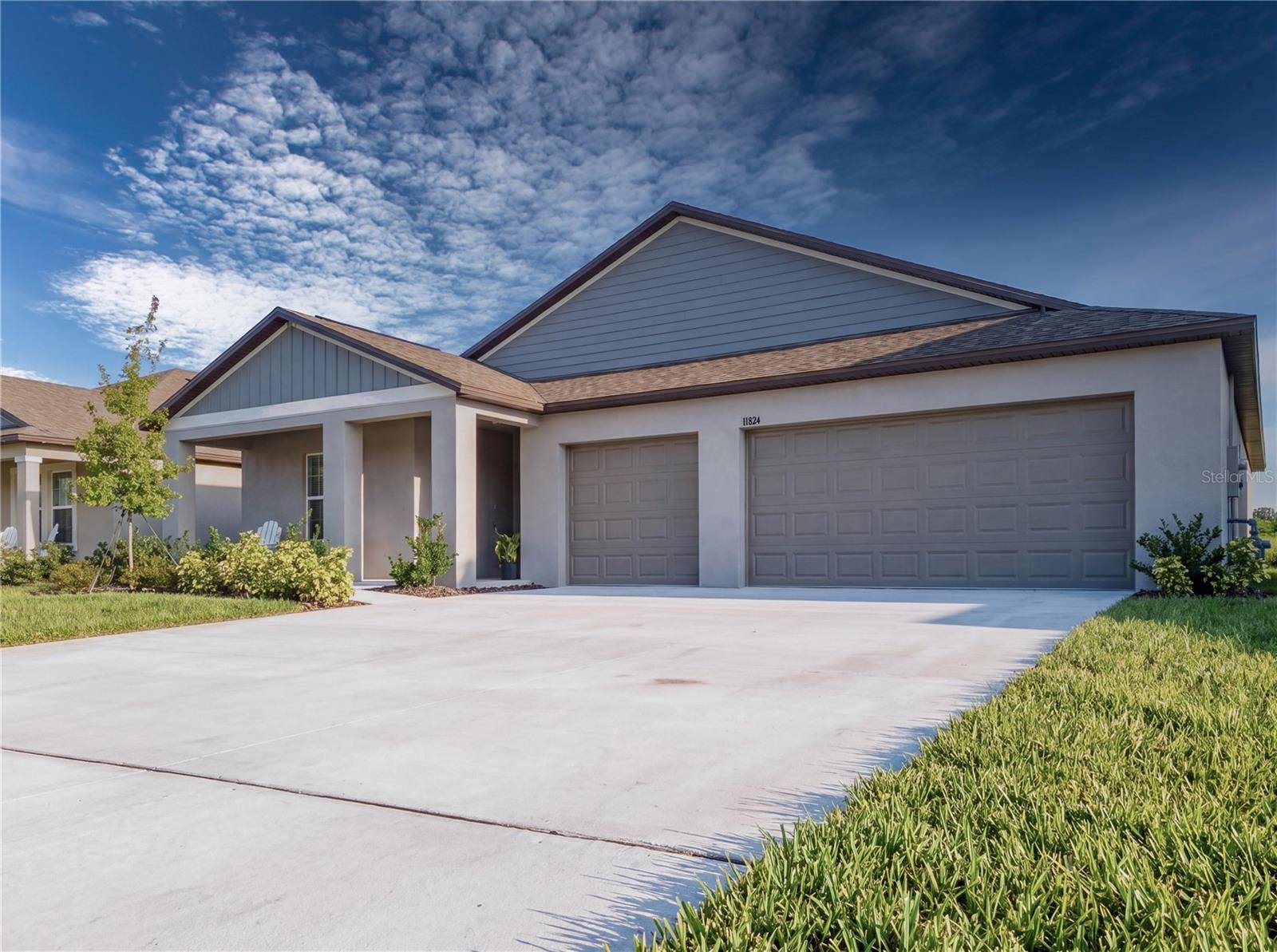 11824 BLUE DIAMOND TRL, Parrish, FL 34219