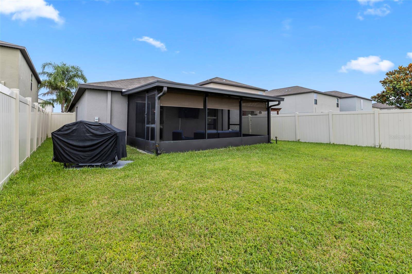 5111 DANDELION ST, Apollo Beach, FL 33572