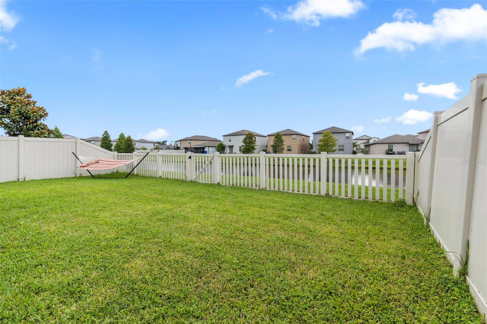 5111 DANDELION ST, Apollo Beach, FL 33572
