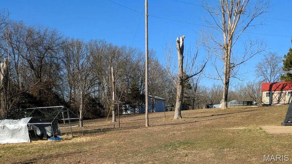 17351 County Road 1060, St James, MO 65559