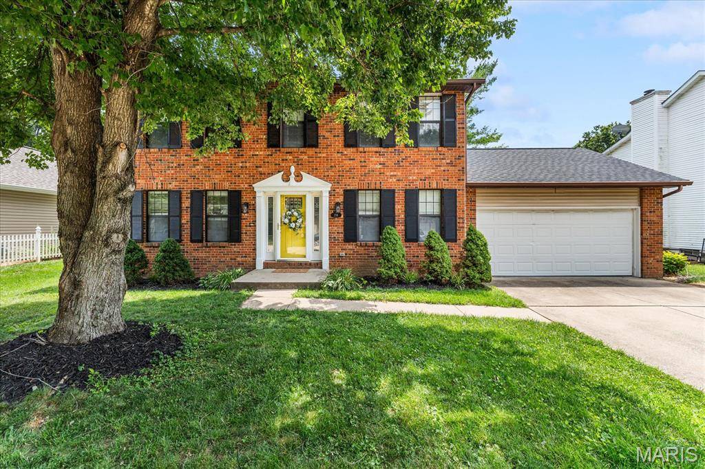 216 Brittany DR, Fairview Heights, IL 62208