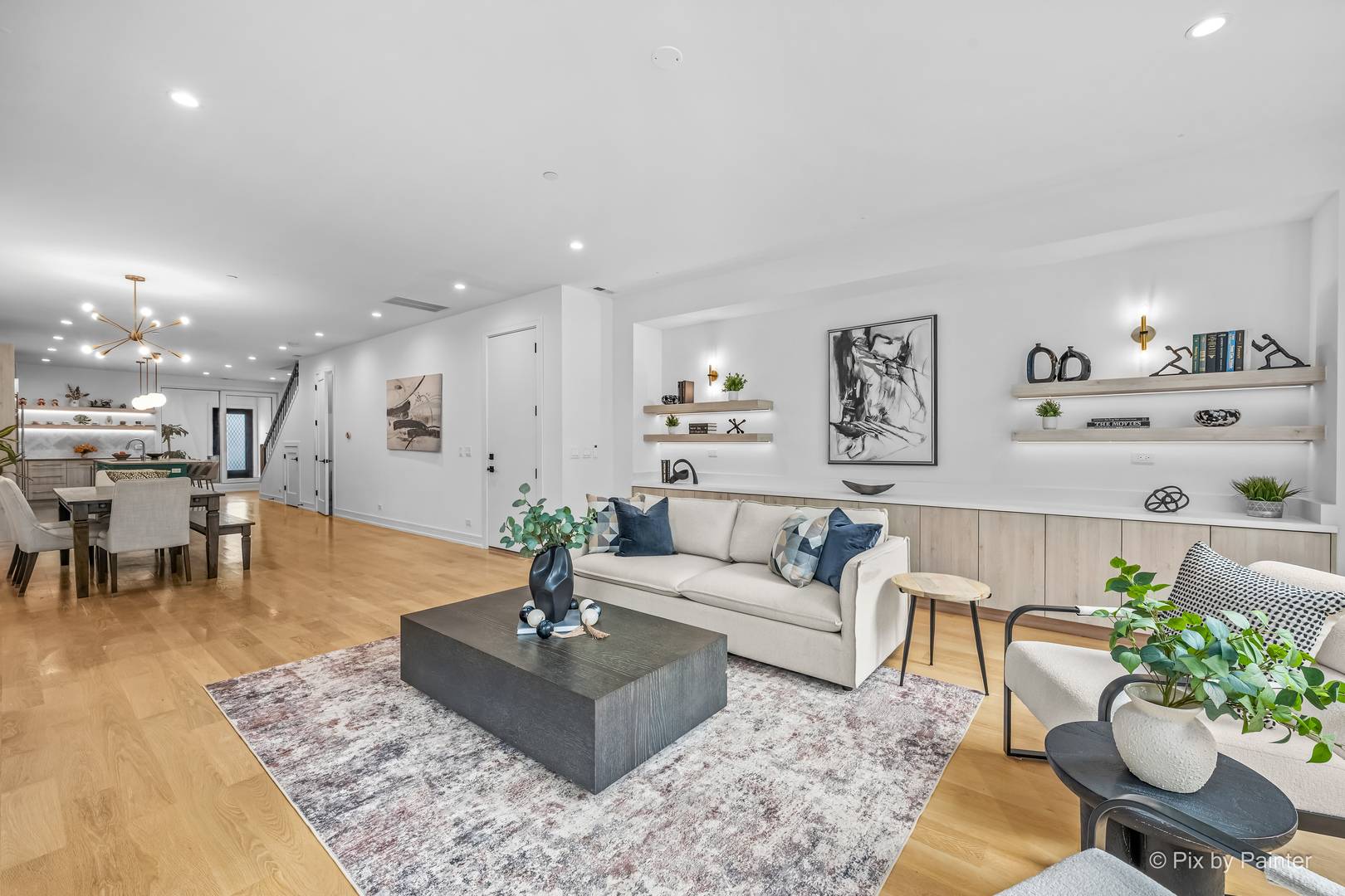 2640 N Bosworth AVE #PHS, Chicago, IL 60614